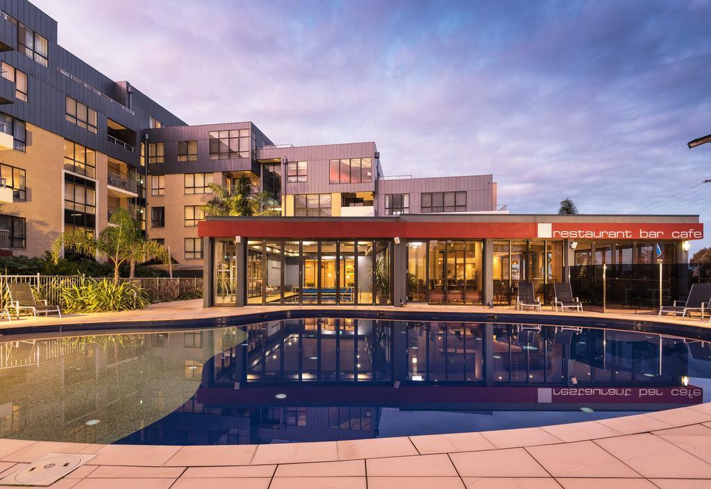 The Esplanade Resort And Spa Lakes Entrance Esterno foto